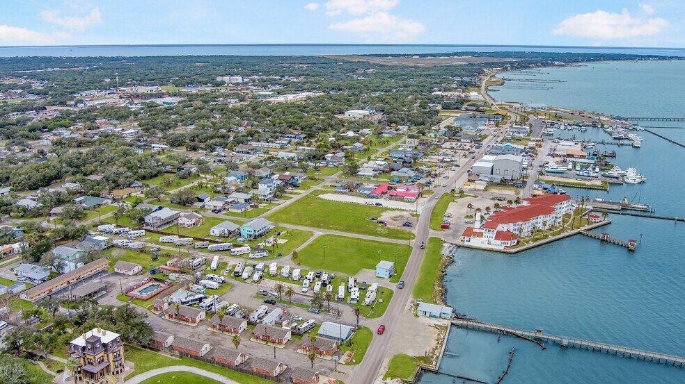 More Photos Of 301 S Fulton Beach, Rockport Trailer Camper Park For Sale