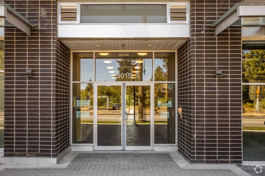 More Photos Of 9015 120th St, Delta Apartments For Sale