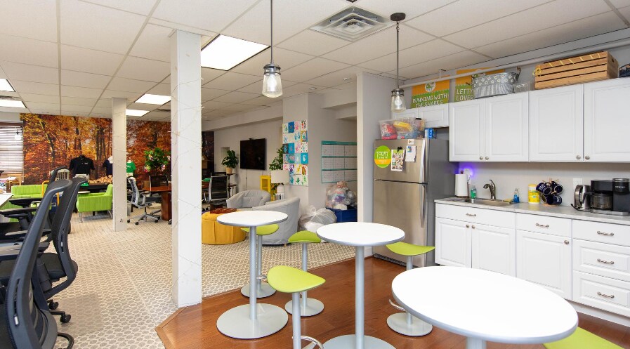 More Photos Of 1511 Bethlehem Pike, Flourtown Storefront Retail Residential For Sale