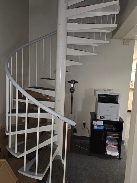 More Photos Of 49 Plain St, North Attleboro Medical For Lease