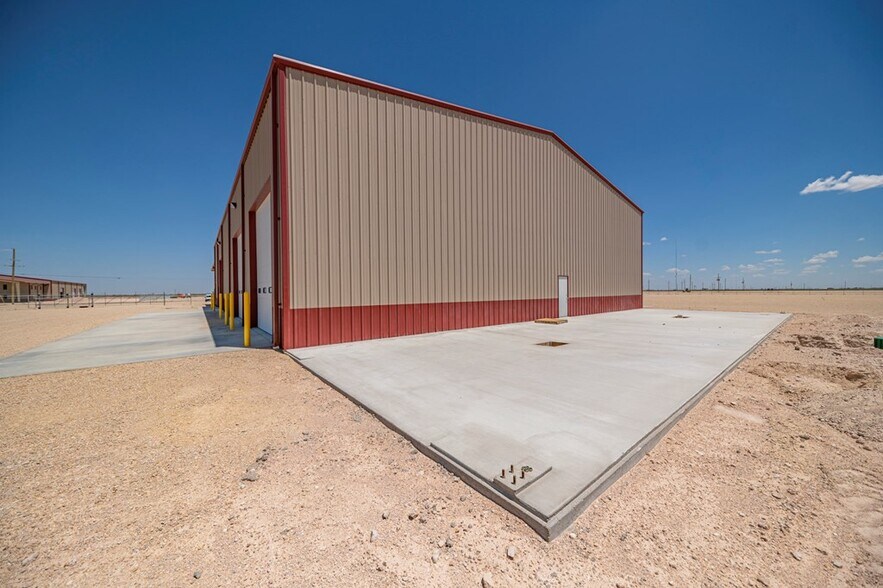 More Photos Of 16651 W Basin St, Odessa Industrial For Sale