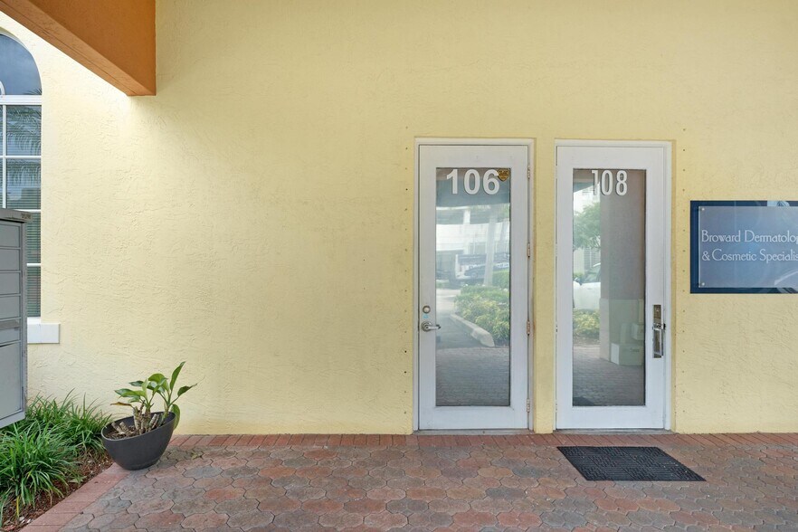 More Photos Of 500 SE 15th St, Fort Lauderdale Medical For Lease