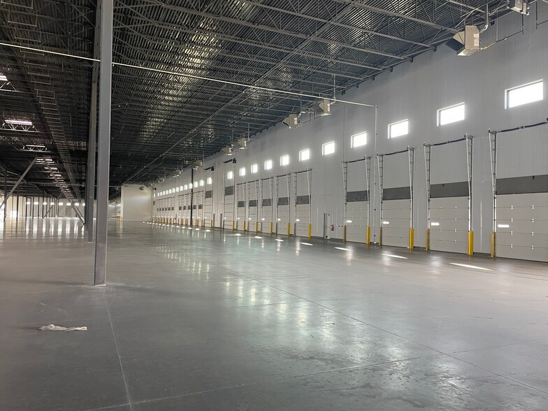 More Photos Of 150 N Beck Rd, Post Falls Distribution For Lease