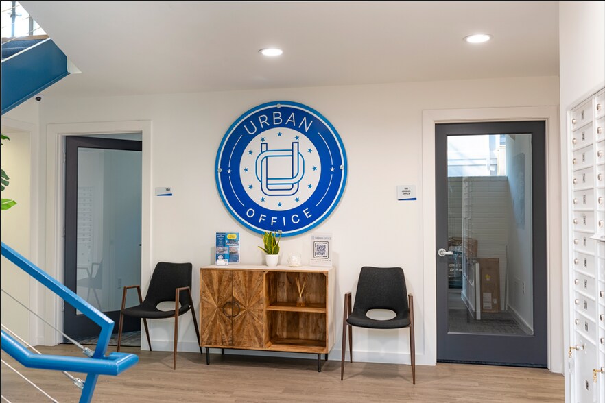 More Photos Of 4900-4912 Travis St, Houston Coworking Space