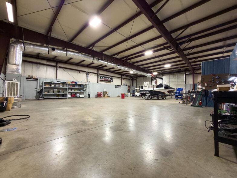 More Photos Of 1350 Upper Valley Falls Rd, Spartanburg Warehouse For Sale