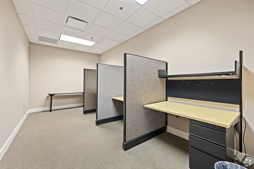 More Photos Of 3664 Coolidge Ct, Tallahassee Office For Sale
