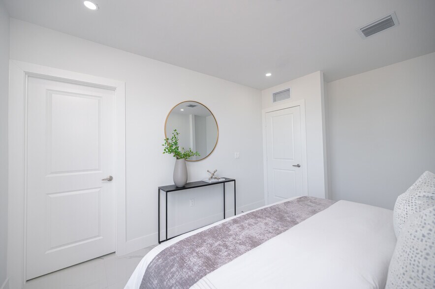 More Photos Of 238 nw 2nd St, Florida City Apartments For Sale