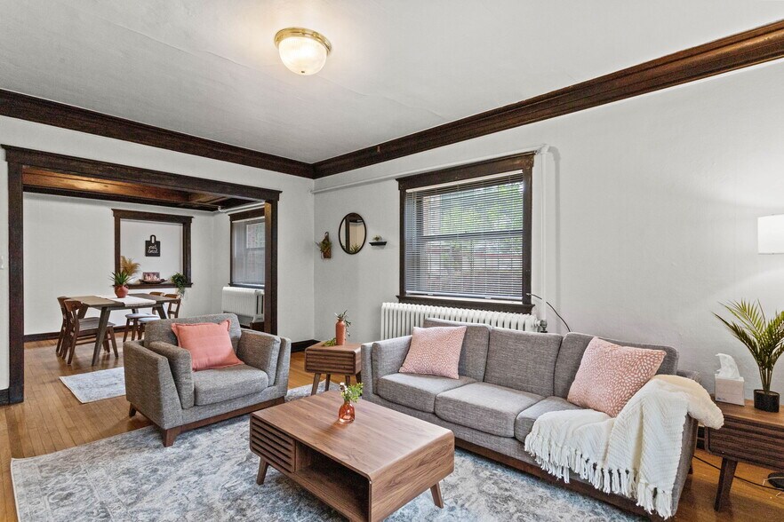 More Photos Of 702 S Bernard, Spokane Apartments For Sale