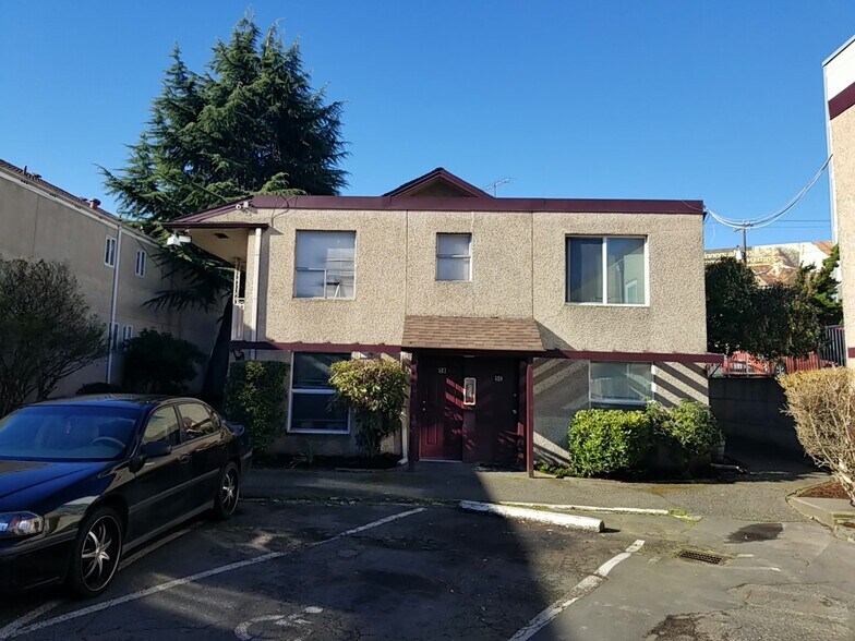 More Photos Of 8600 Aurora Ave N, Seattle Apartments For Sale