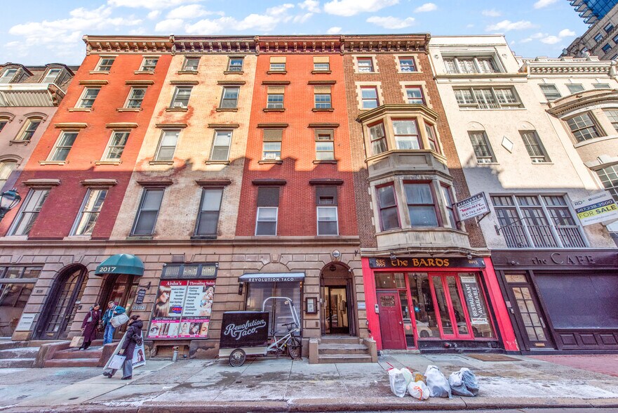 Primary Photo Of 2015 Walnut St, Philadelphia Apartments For Sale