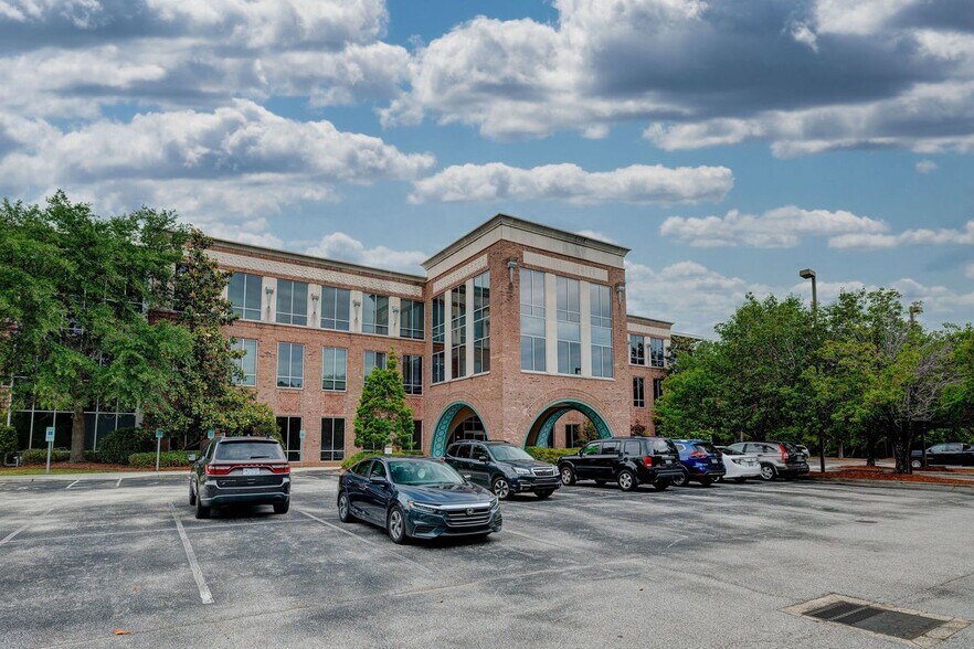 More Photos Of 1717 Shipyard Blvd, Wilmington Medical For Lease