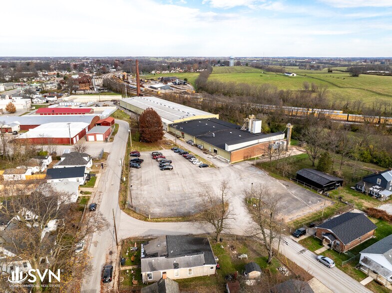 More Photos Of 1750 17th St, Paris Manufacturing For Lease