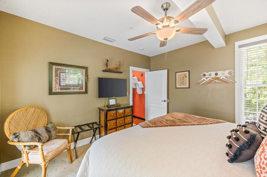 More Photos Of 89 Cedar St, Saint Augustine Hotel For Sale