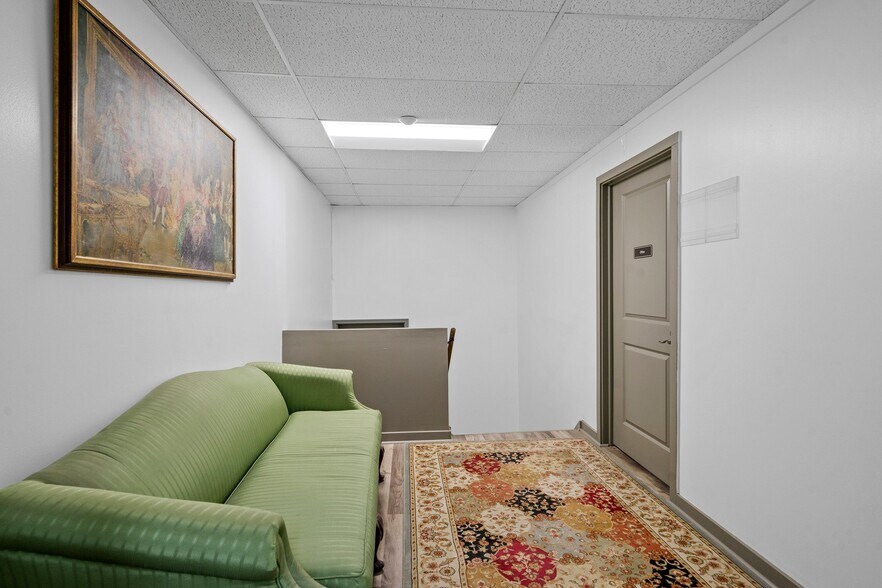 More Photos Of 398 Anthony St, Schenectady Warehouse For Sale