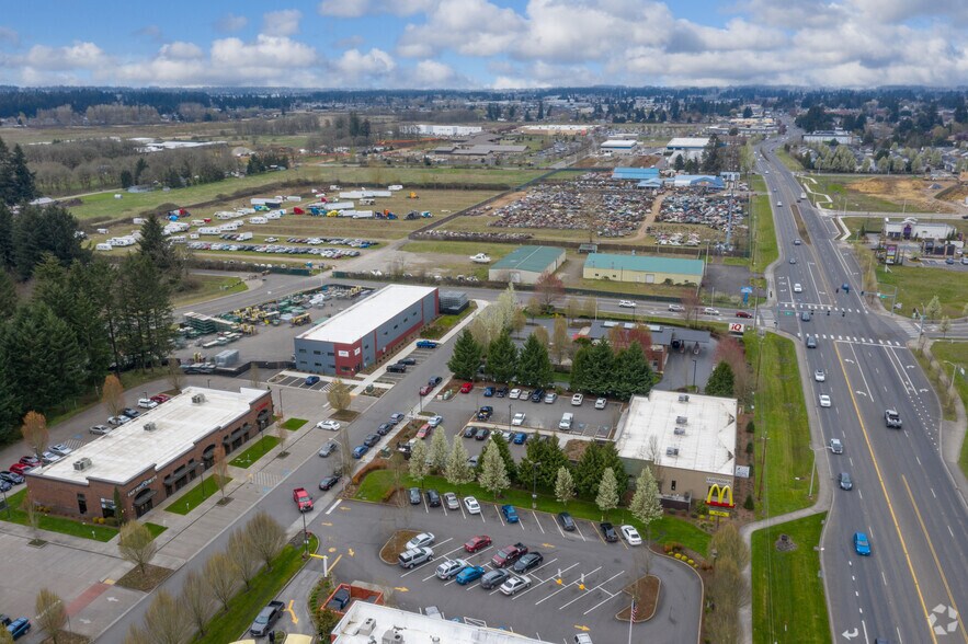 More Photos Of 15710 NE 65th St, Vancouver Warehouse For Lease