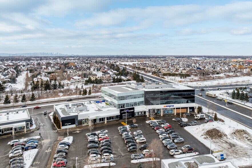 More Photos Of 8005 Boul Du Quartier, Brossard Office For Lease