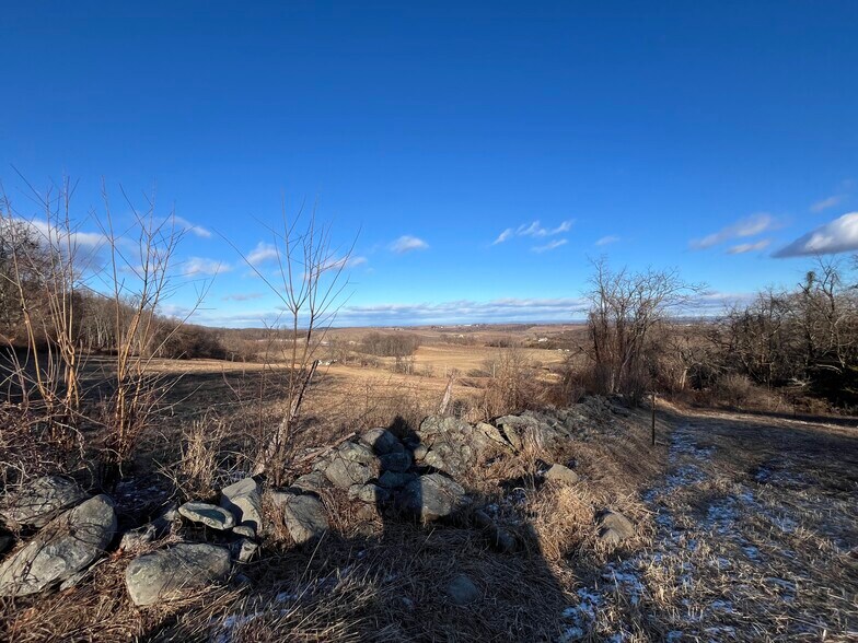 More Photos Of 156 Mount Zion Rd, Marlboro Flex For Sale