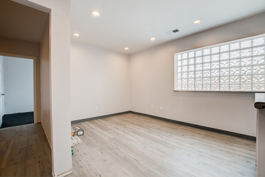 More Photos Of 1243 Tennessee Ave, Cincinnati Warehouse For Sale