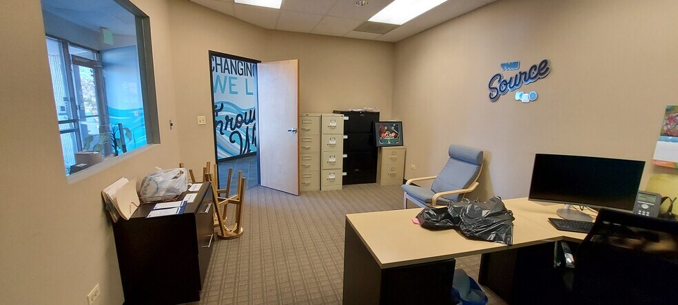 More Photos Of 7399 S Tucson Way, Centennial Flex For Lease
