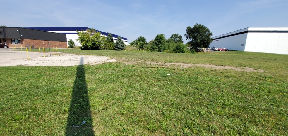 More Photos Of NEC Of Gary And Kehoe Blvd, Carol Stream Land For Sale