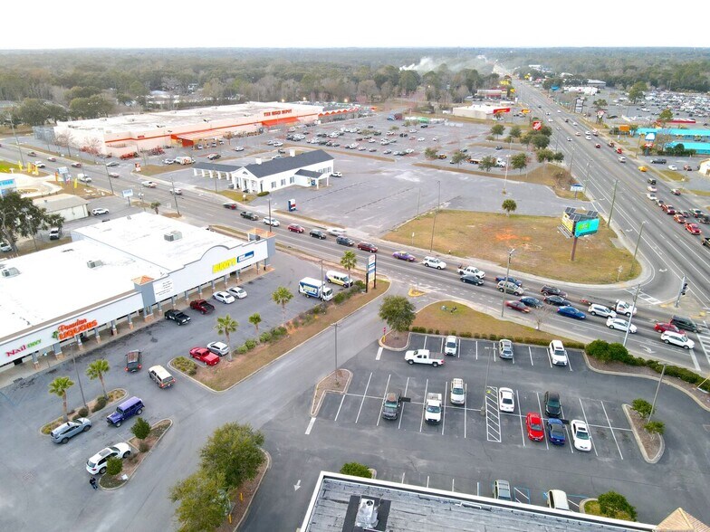 More Photos Of 4455-4497 Mobile Hwy, Pensacola Unknown For Lease