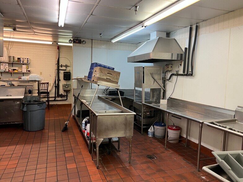 More Photos Of 55 N Litchfield Rd, Goodyear Hotel For Lease