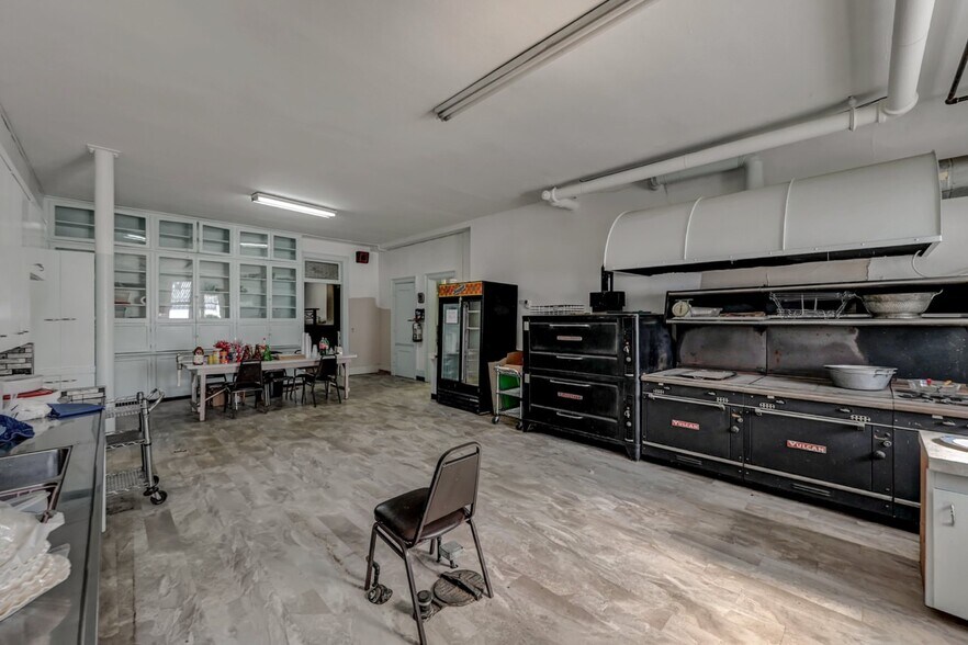 More Photos Of 720 Delaware St, Scranton Religious Facility For Sale