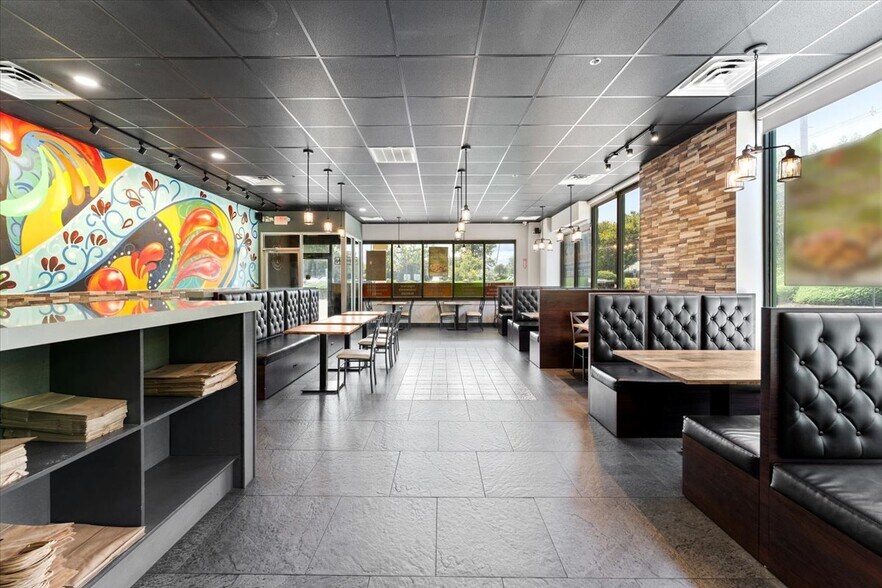 More Photos Of 100 US Highway 9, Manalapan Township Restaurant For Sale