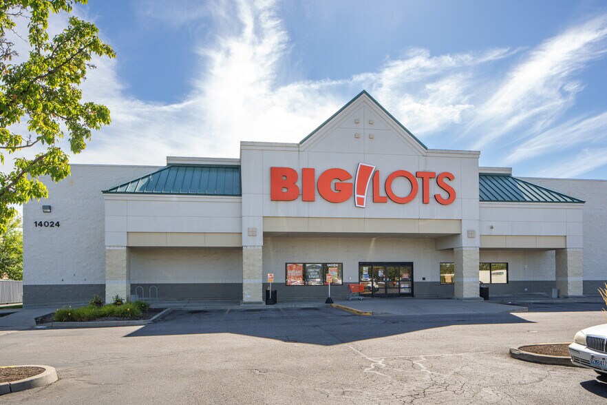 Primary Photo Of 14024 E Sprague Ave, Spokane Valley General Retail For Sale