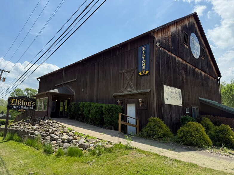 More Photos Of 42087 State Route 154, Lisbon Restaurant For Lease
