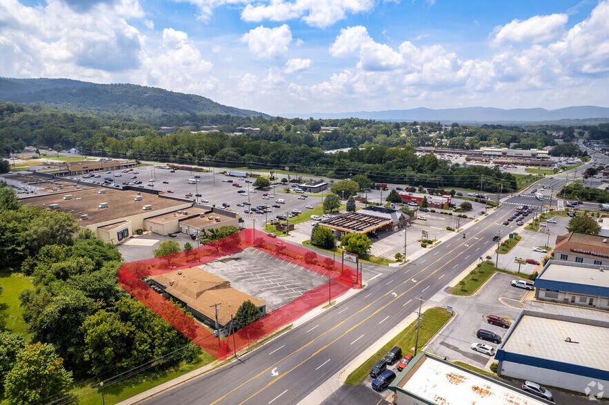 More Photos Of 865 John Marshall Hwy, Front Royal Restaurant For Sale