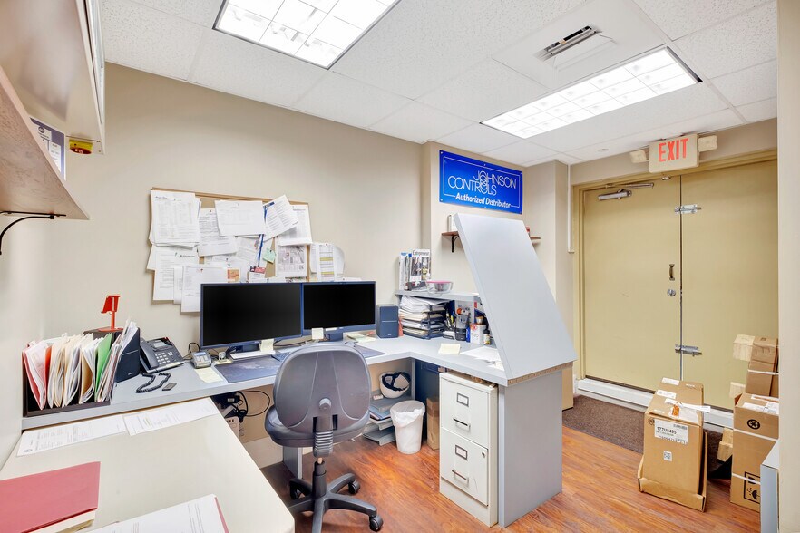 More Photos Of 4300 Biscayne Blvd, Miami Office Residential For Sale