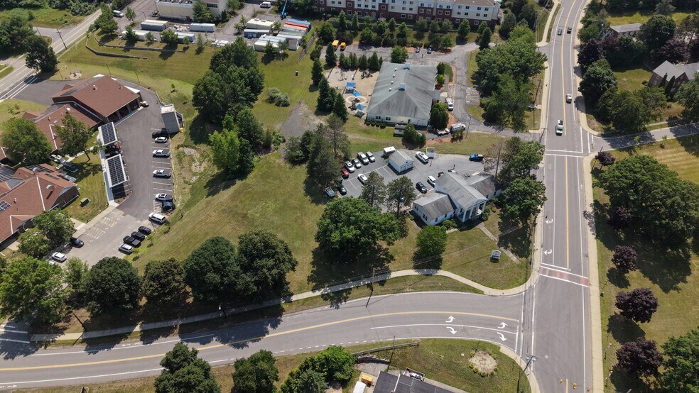 More Photos Of 176 Jackson Rd, Devens Office For Sale