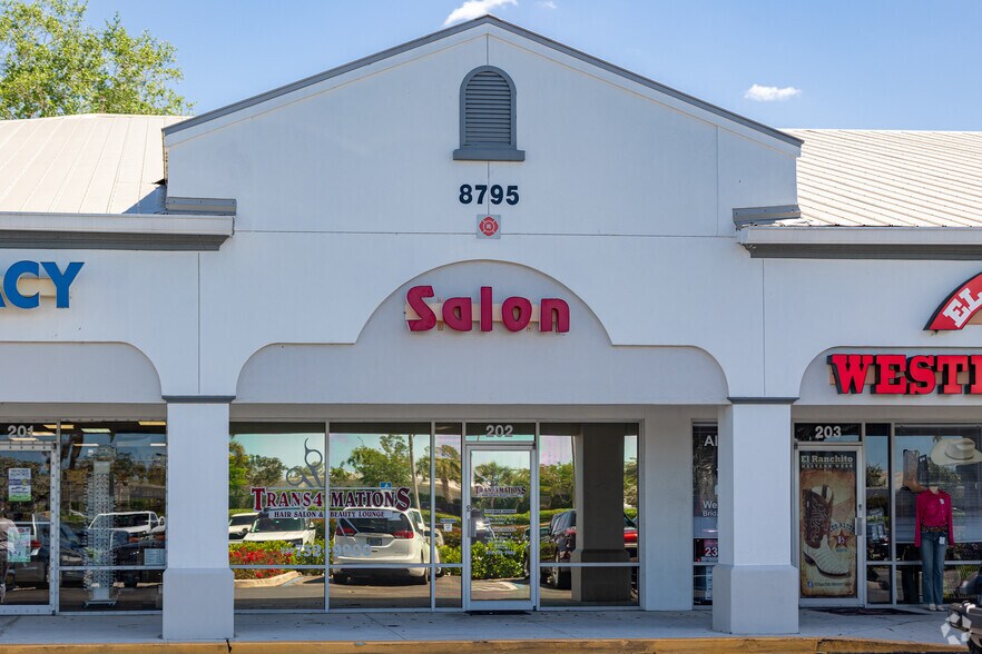 More Photos Of 8793 Tamiami Trl E, Naples Unknown For Lease