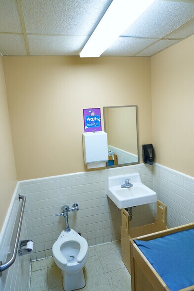 More Photos Of 309 S Scott St, Senatobia Daycare Center For Sale