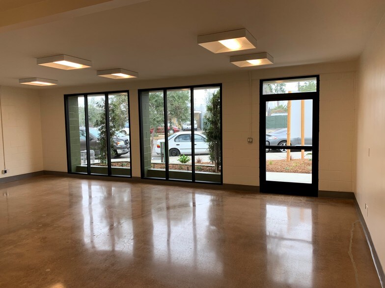 More Photos Of 460 Olive Ave, Vista Contractor Storage Yard For Lease