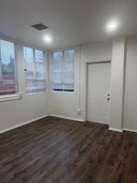 More Photos Of 1015 Gayley Ave, Los Angeles Medical For Lease