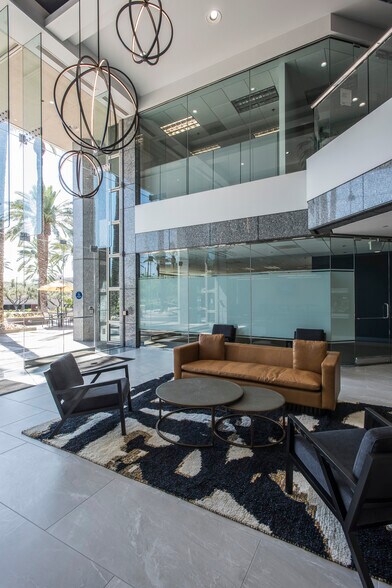 More Photos Of 410 N 44th St, Phoenix Office For Lease