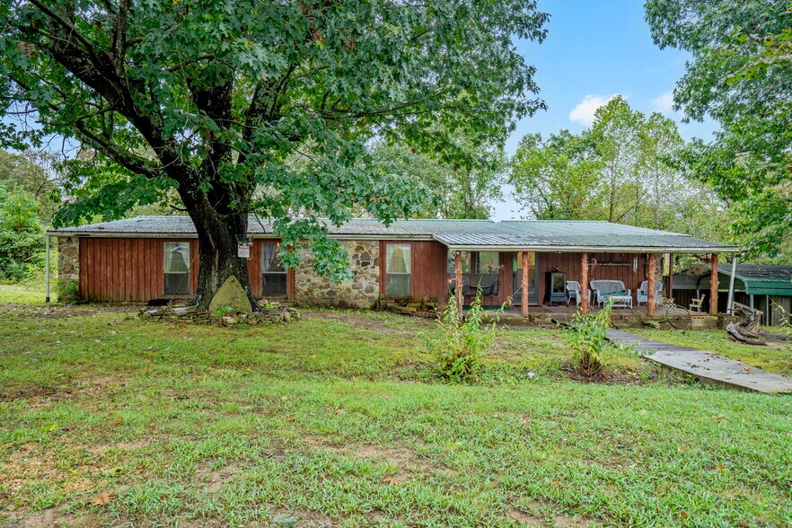 More Photos Of 6162 US Highway 160, Theodosia Restaurant For Sale