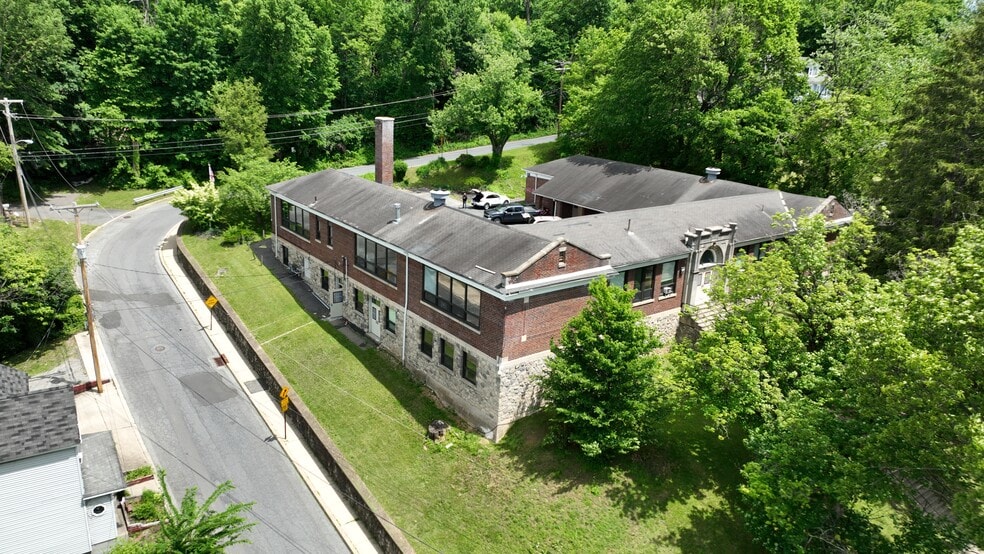 More Photos Of 1 Fairview Ave, Phillipsburg Office For Sale