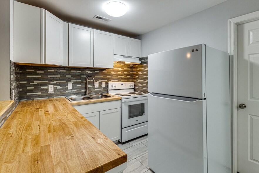 More Photos Of 501 Cedarmont Dr, Antioch Apartments For Sale