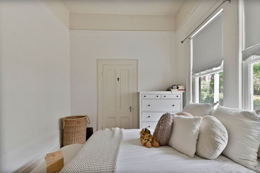 More Photos Of 68 Church Hill Rd, San Andreas Flex For Sale