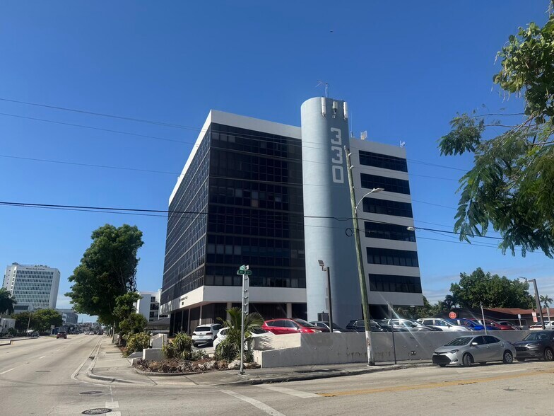 More Photos Of 330 SW 27th Ave, Miami Medical For Sale