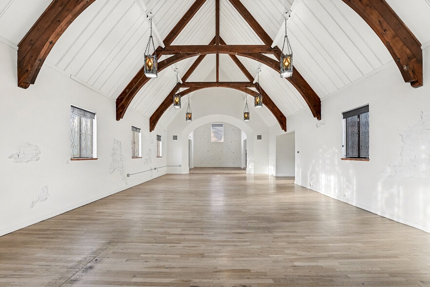 More Photos Of 1950 Ford St, Golden Loft Creative Space For Sale