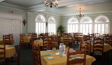 More Photos Of 108 Royal Palm Ave, Clewiston Hotel For Sale