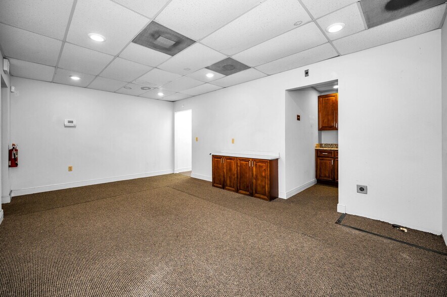 More Photos Of 4021 Central Ave, Saint Petersburg Medical For Lease