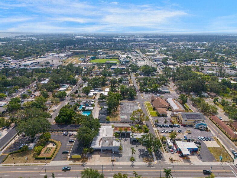 More Photos Of 1505 Tamiami Trl W, Bradenton Freestanding For Lease