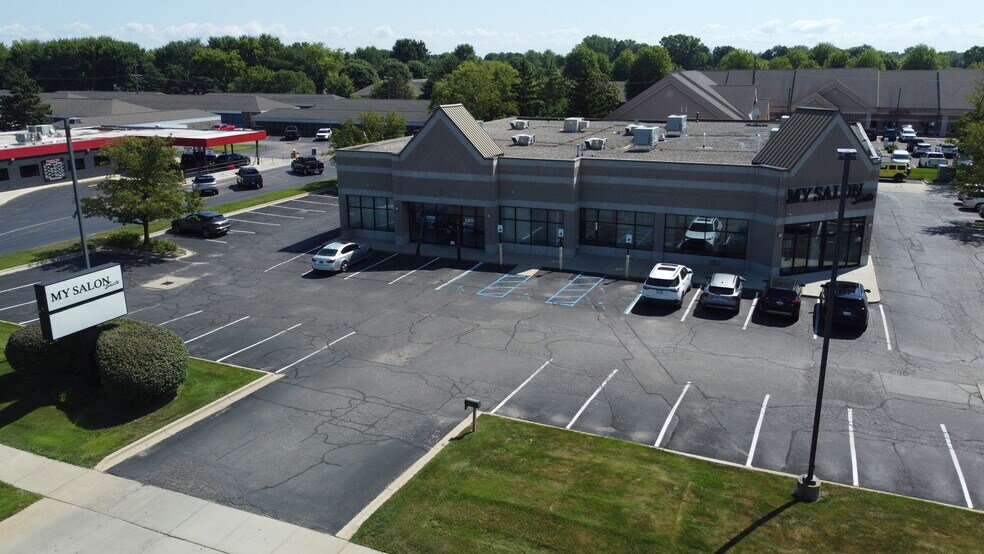 More Photos Of 41140-41150 Garfield Rd, Clinton Township Freestanding For Lease