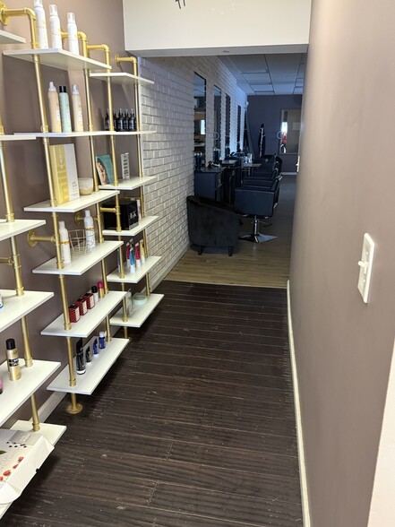 More Photos Of 386 Franklin Ave, Nutley Storefront Retail Office For Lease