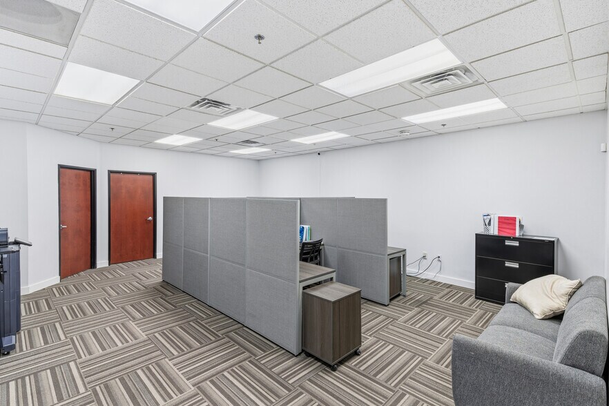 More Photos Of 3161 E Warm Springs Rd, Las Vegas Office For Sale